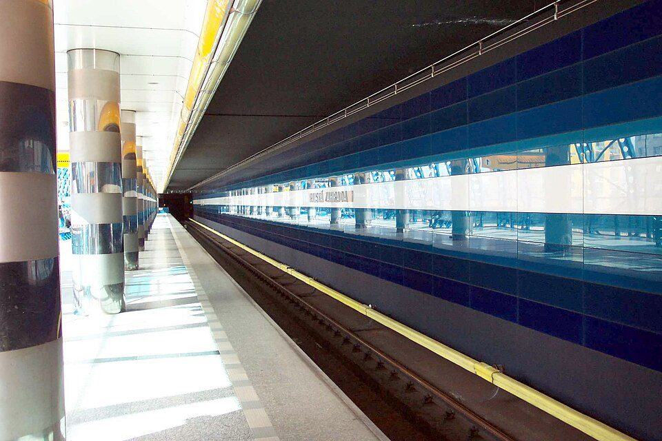 Rajská zahrada station