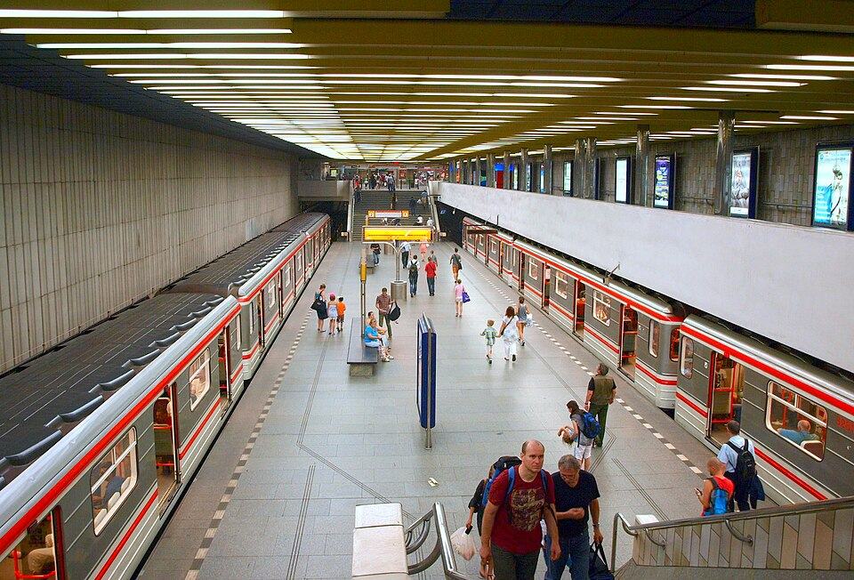 Stanice Smíchovské nádraží